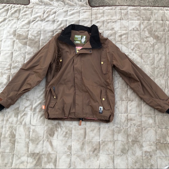 Grenade Other - Grenade ski jacket,brown color with pink liner.